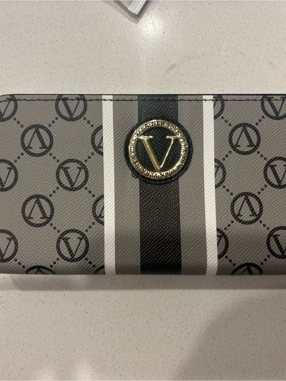 Vera Wang Gray Logo Stripe Zip Wallet with Gold Emblem Brand New